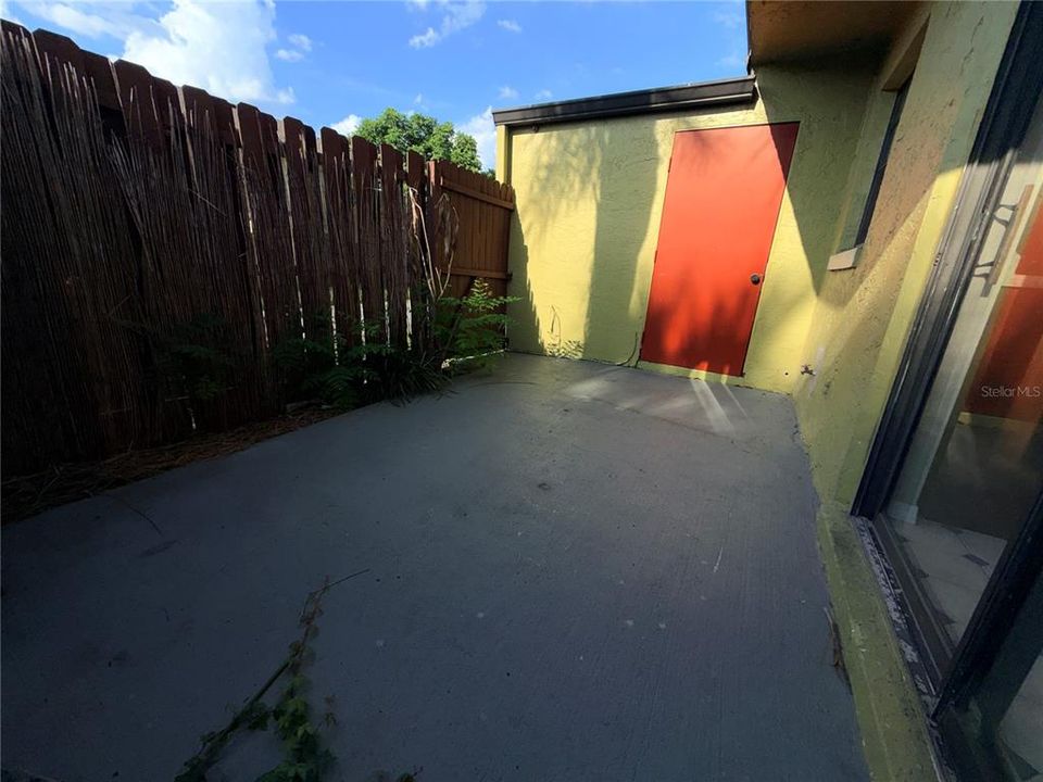 В аренду: $1,900 (3 спален, 2 ванн, 1151 Квадратных фут)