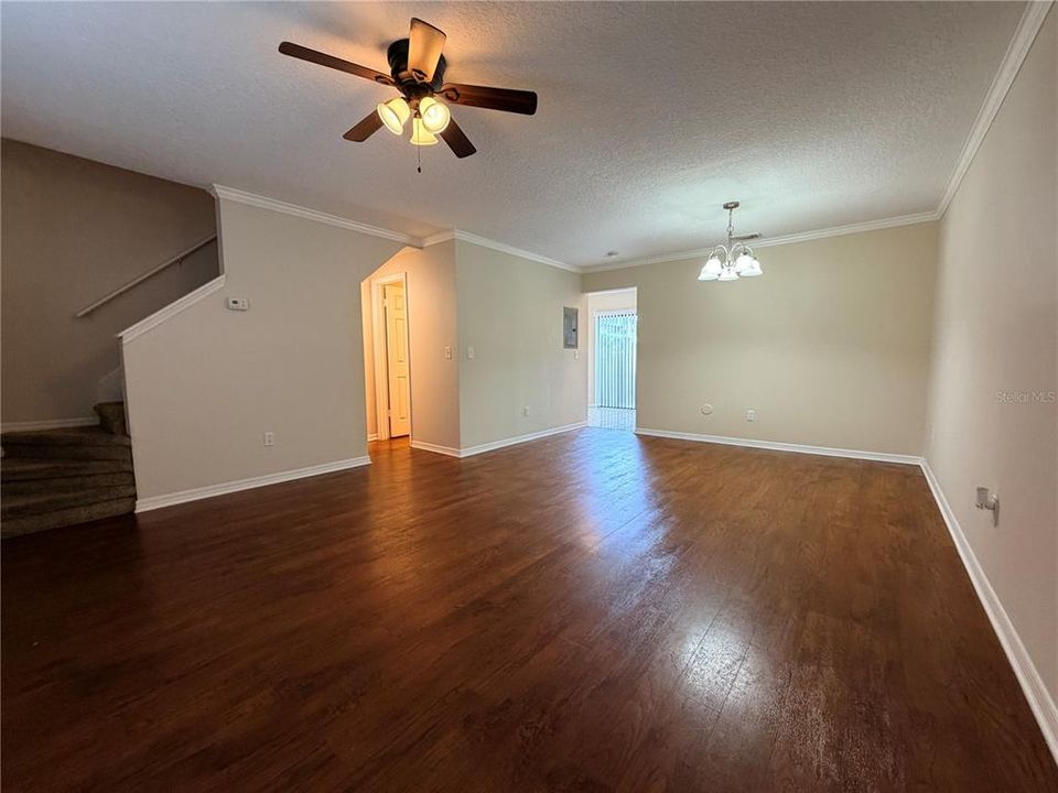В аренду: $1,900 (3 спален, 2 ванн, 1151 Квадратных фут)