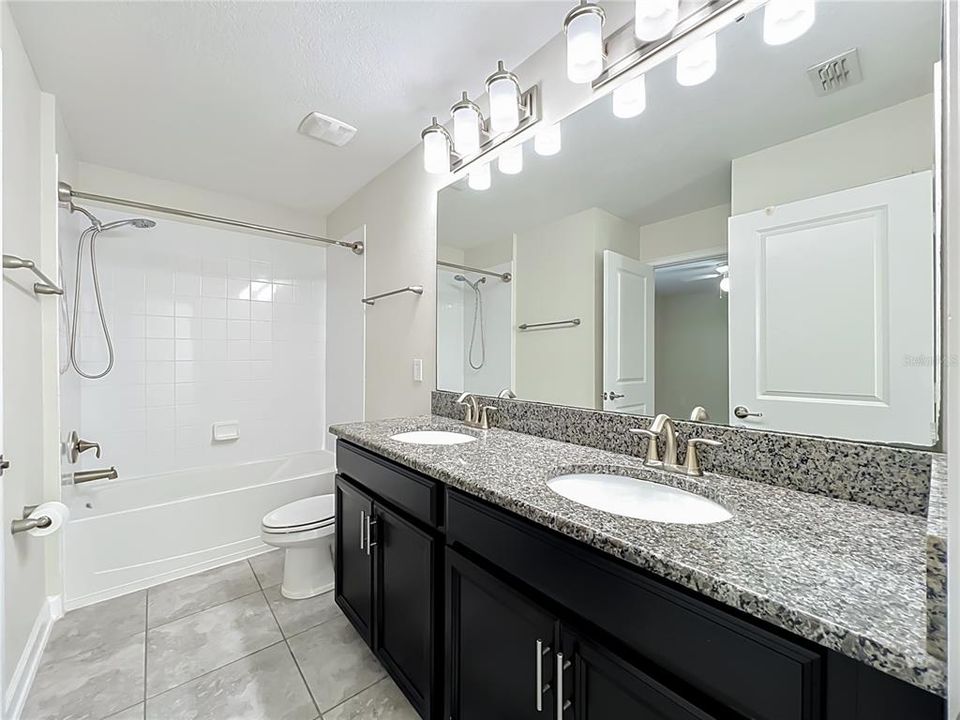 For Sale: $484,900 (3 beds, 2 baths, 1851 Square Feet)