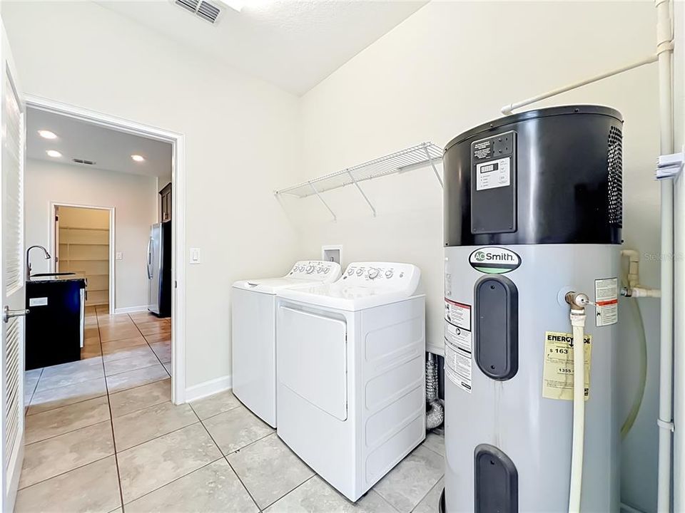 For Sale: $484,900 (3 beds, 2 baths, 1851 Square Feet)