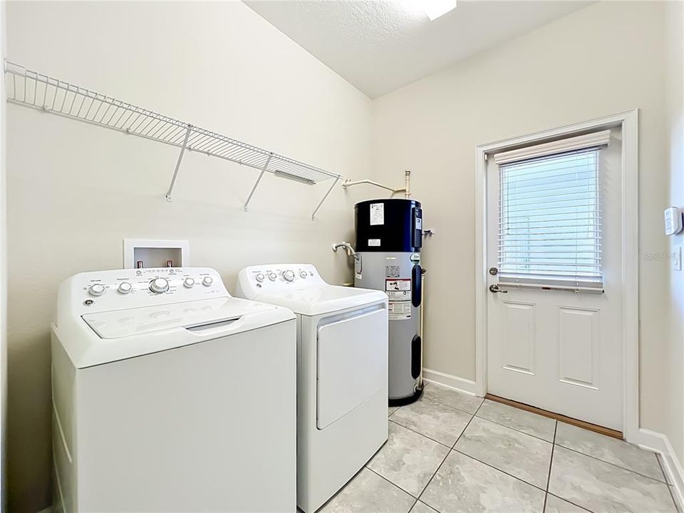 For Sale: $484,900 (3 beds, 2 baths, 1851 Square Feet)