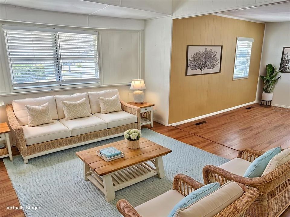En Venta: $110,000 (2 camas, 2 baños, 906 Pies cuadrados)