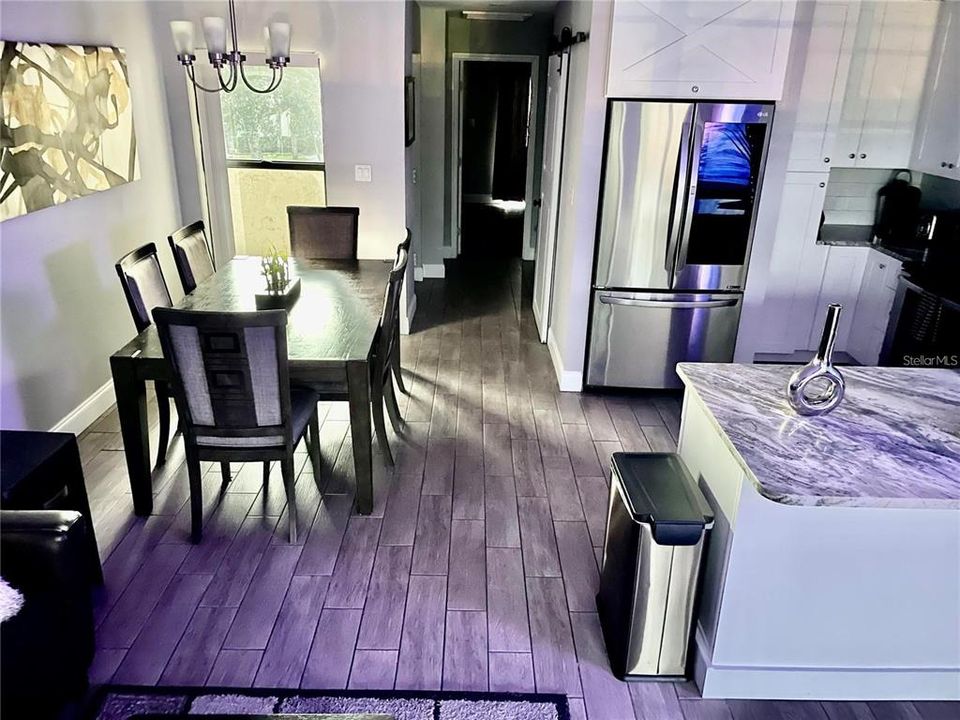 For Sale: $194,940 (1 beds, 1 baths, 675 Square Feet)