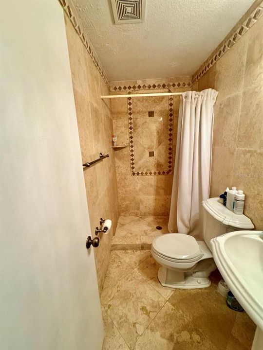 For Sale: $298,000 (3 beds, 2 baths, 1440 Square Feet)