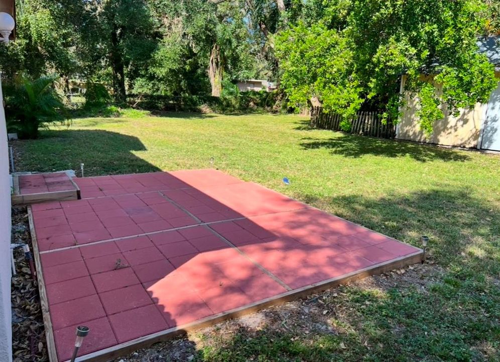 В аренду: $1,800 (2 спален, 1 ванн, 950 Квадратных фут)