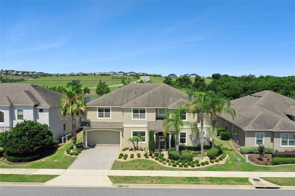 For Sale: $989,000 (6 beds, 5 baths, 4341 Square Feet)