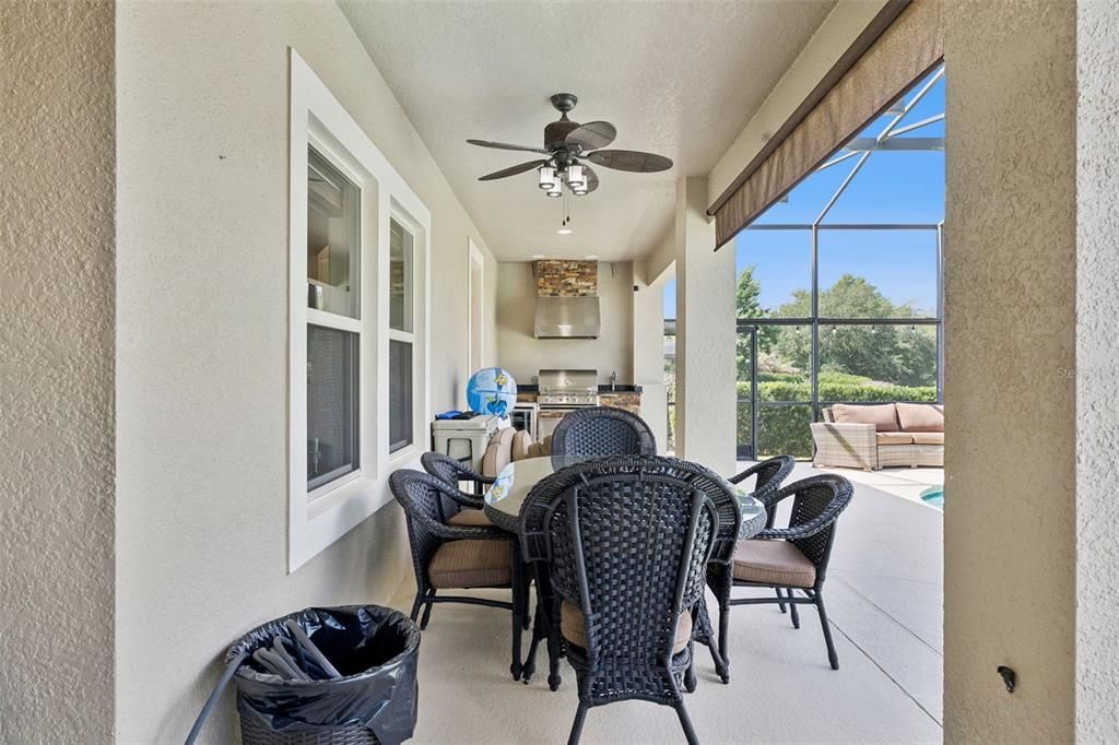 For Sale: $989,000 (6 beds, 5 baths, 4341 Square Feet)