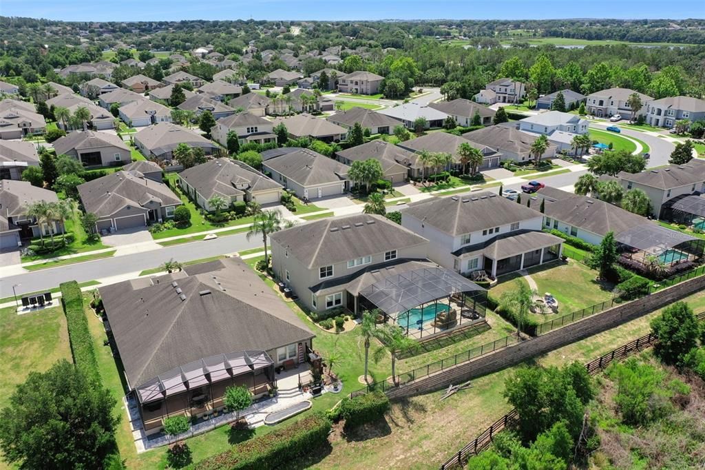 For Sale: $989,000 (6 beds, 5 baths, 4341 Square Feet)
