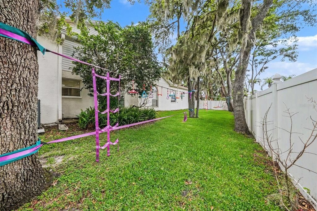 Activo con contrato: $735,000 (5 camas, 4 baños, 3769 Pies cuadrados)