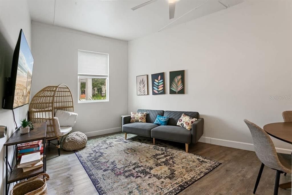 For Sale: $1,450,000 (5 beds, 0 baths, 3086 Square Feet)