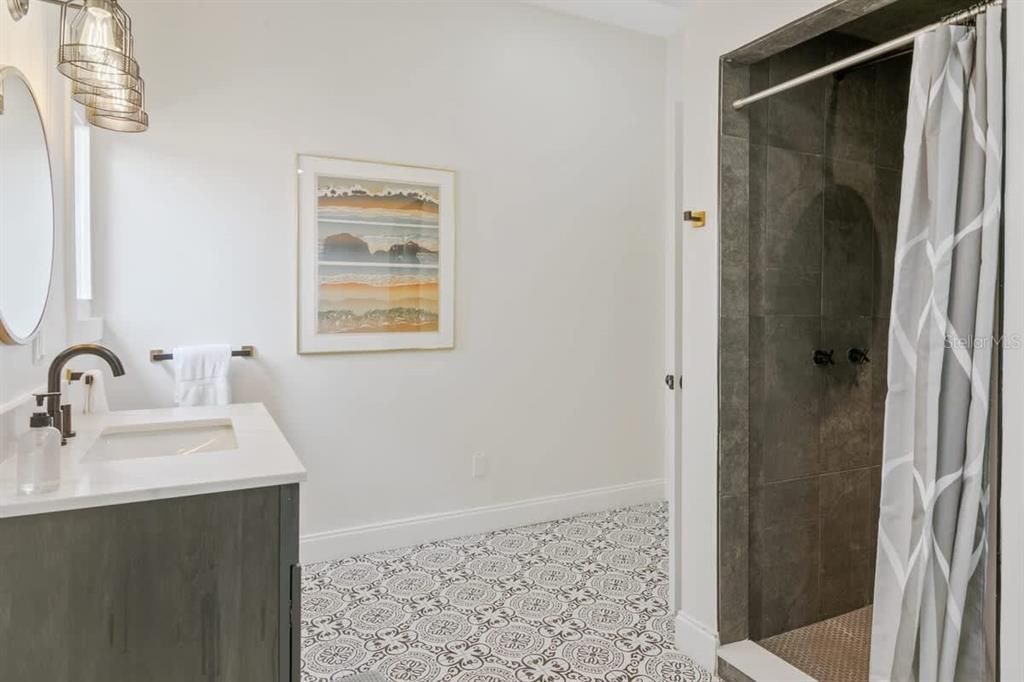 For Sale: $1,450,000 (5 beds, 0 baths, 3086 Square Feet)