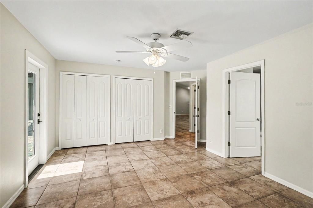 For Sale: $399,000 (3 beds, 2 baths, 1777 Square Feet)