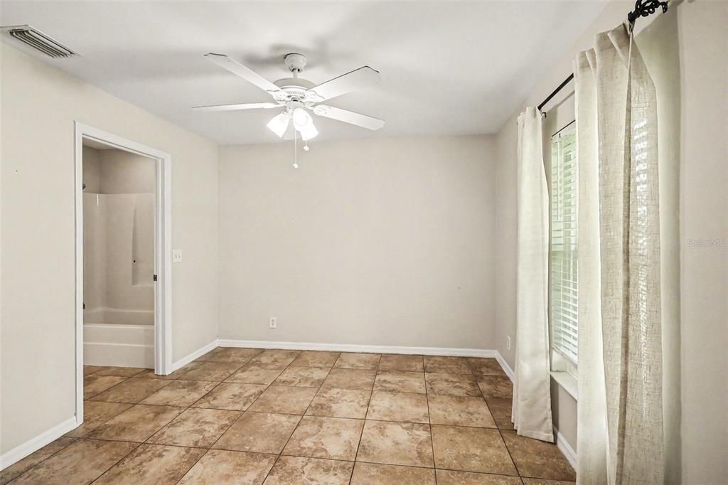 For Sale: $399,000 (3 beds, 2 baths, 1777 Square Feet)