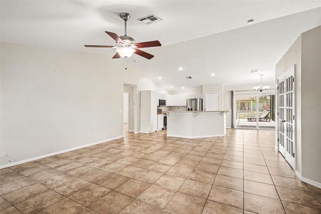 For Sale: $399,000 (3 beds, 2 baths, 1777 Square Feet)