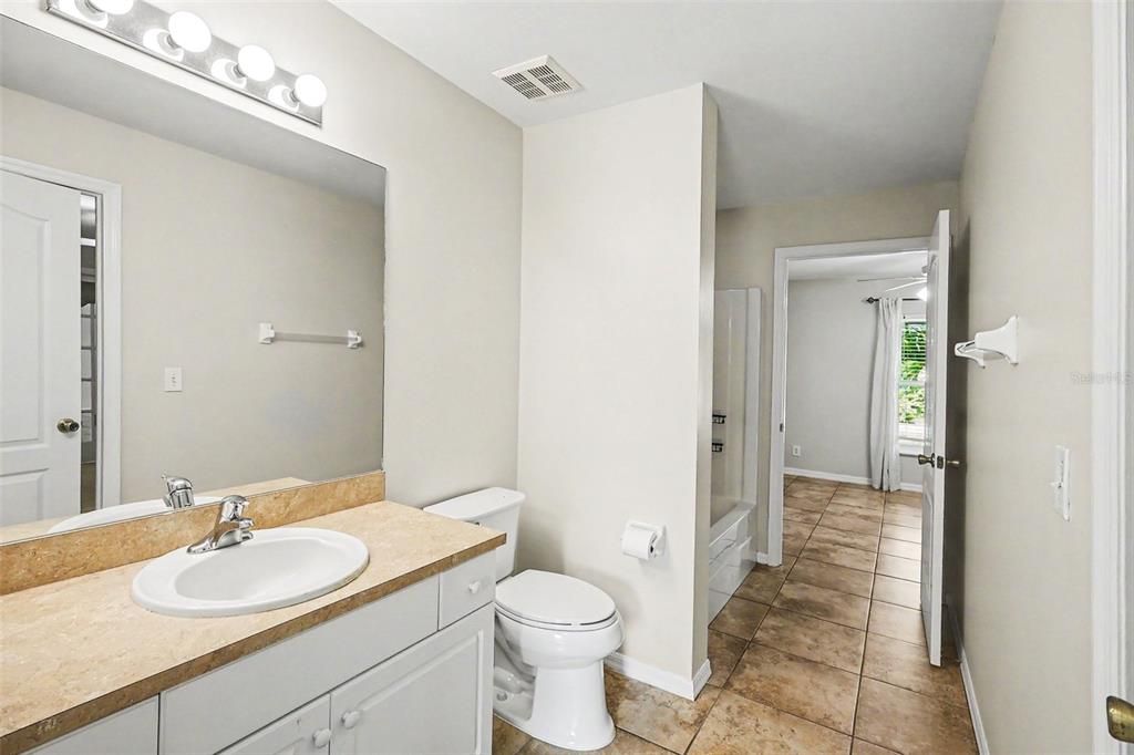 For Sale: $399,000 (3 beds, 2 baths, 1777 Square Feet)