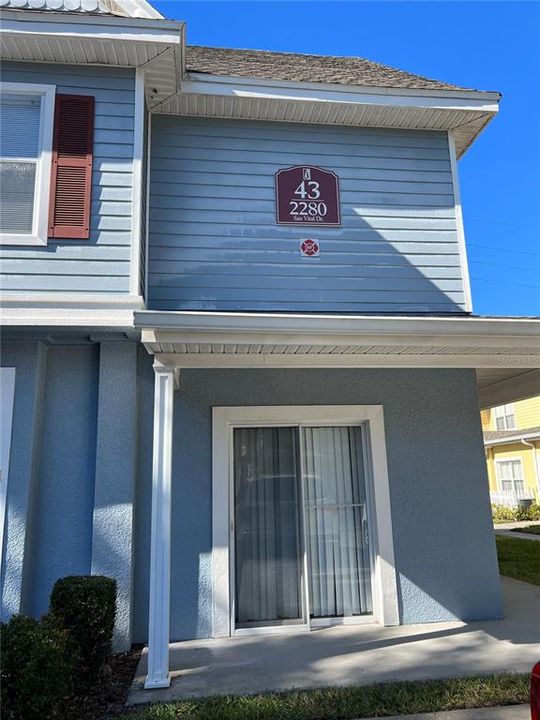 En Renta: $1,795 (4 camas, 3 baños, 1500 Pies cuadrados)