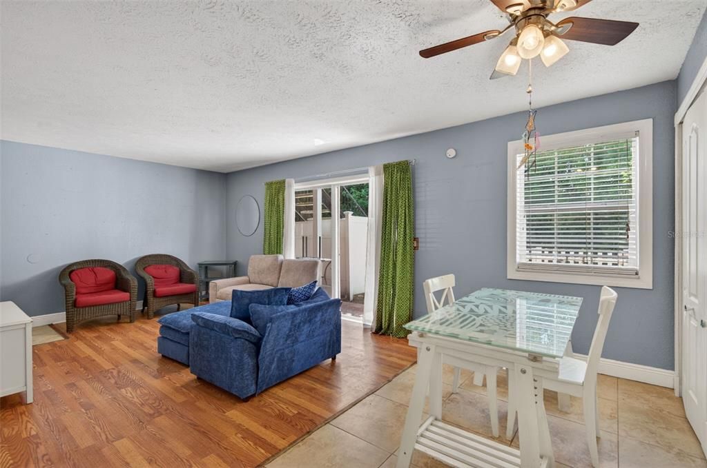 For Sale: $124,900 (1 beds, 1 baths, 644 Square Feet)
