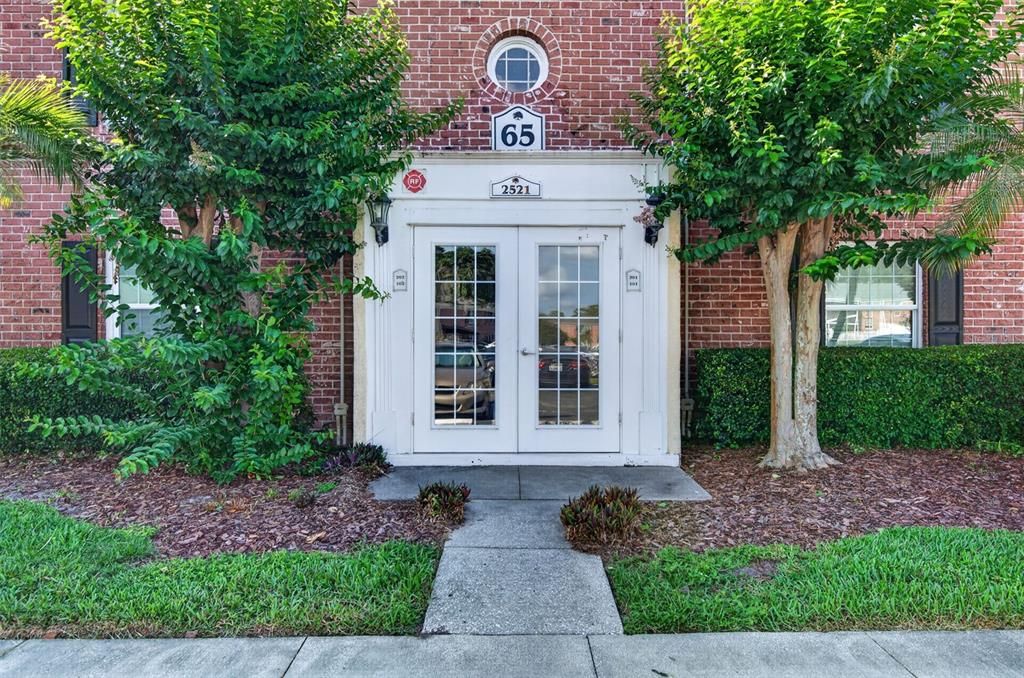 For Sale: $124,900 (1 beds, 1 baths, 644 Square Feet)