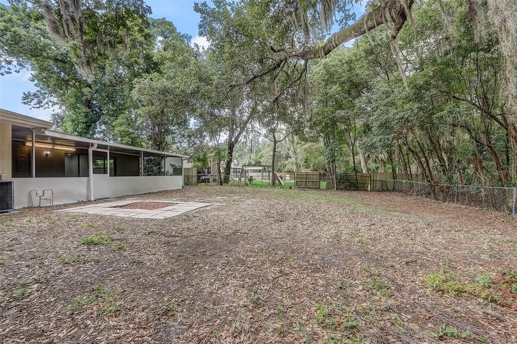 En Venta: $455,000 (4 camas, 3 baños, 1950 Pies cuadrados)
