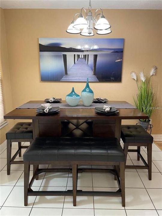 For Sale: $189,910 (1 beds, 1 baths, 675 Square Feet)