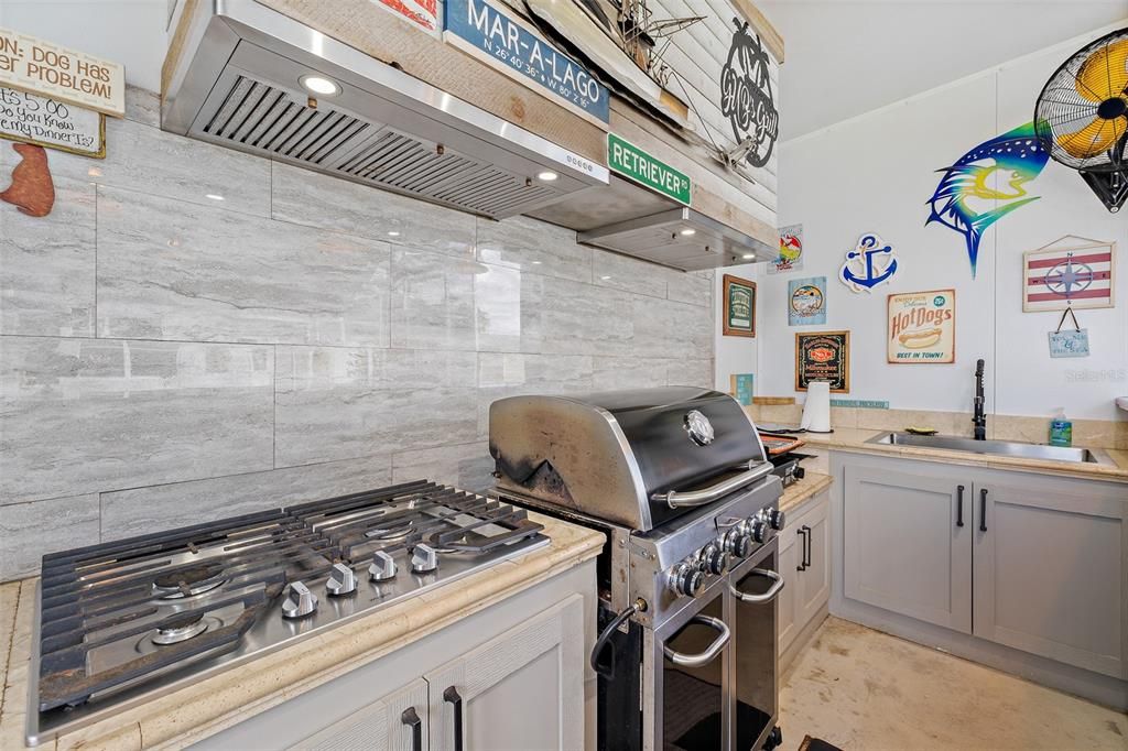 For Sale: $949,000 (4 beds, 2 baths, 2632 Square Feet)