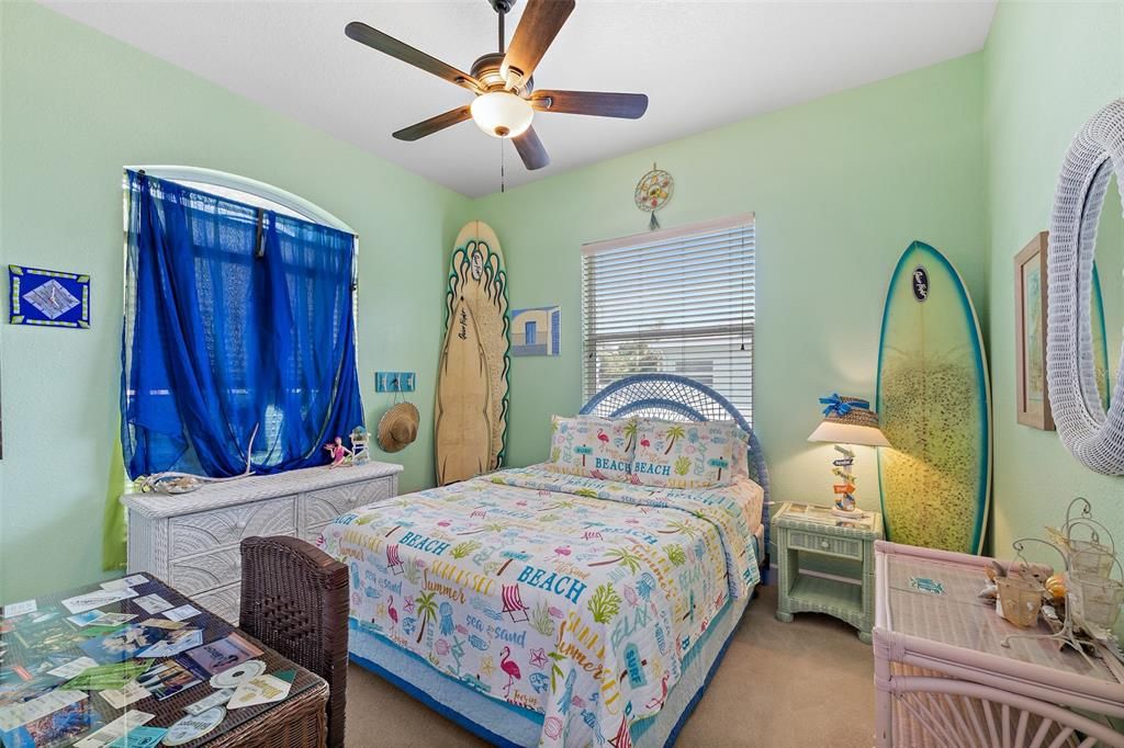 For Sale: $949,000 (4 beds, 2 baths, 2632 Square Feet)