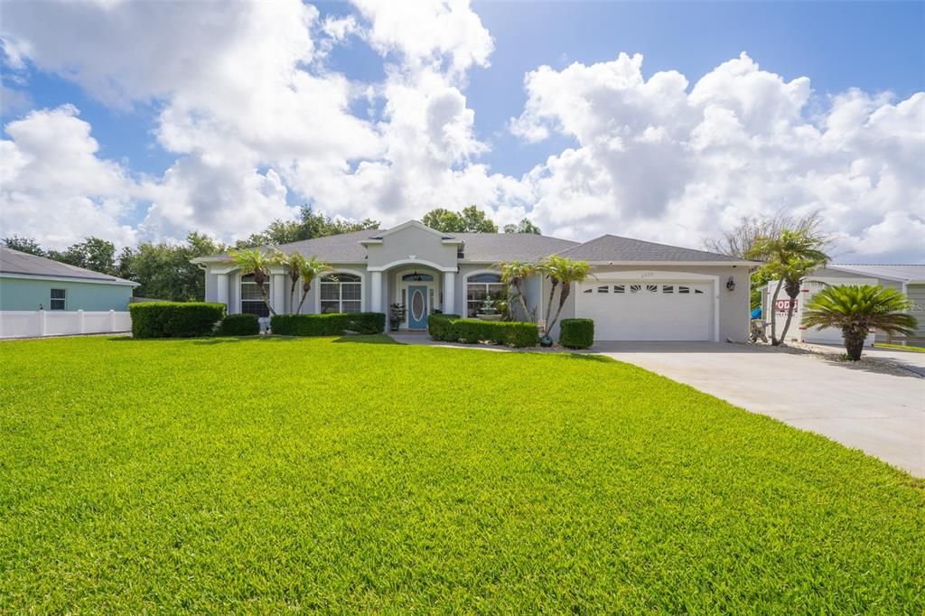 For Sale: $949,000 (4 beds, 2 baths, 2632 Square Feet)