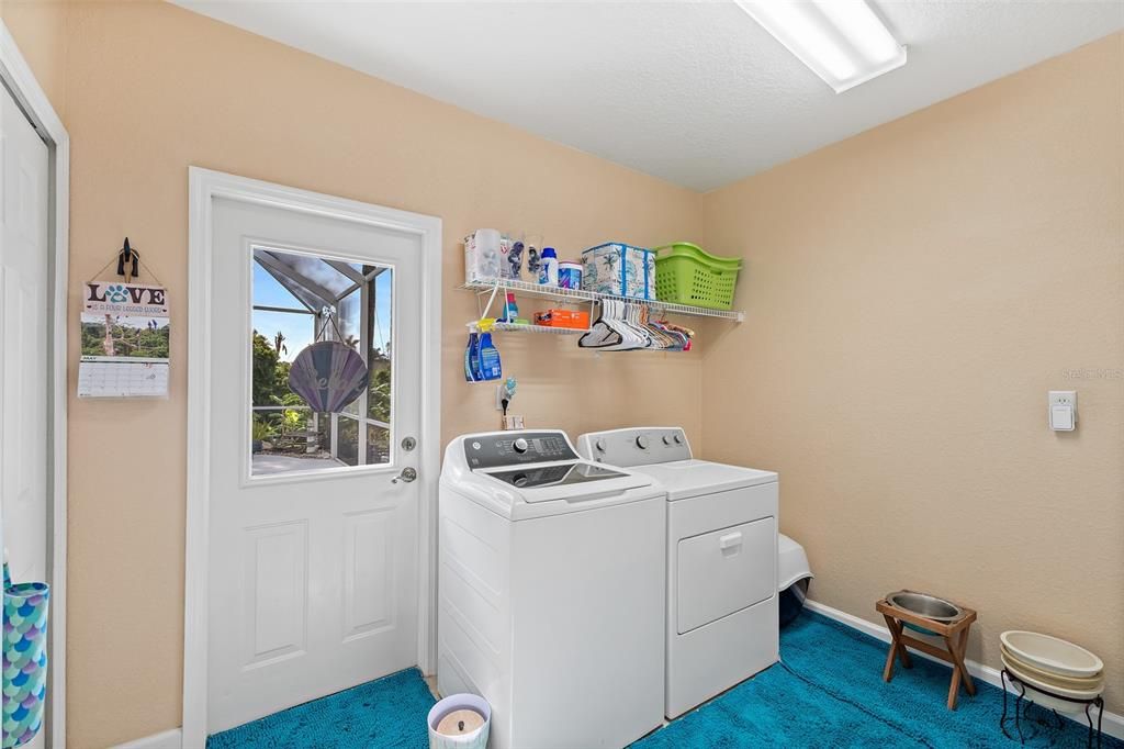 For Sale: $949,000 (4 beds, 2 baths, 2632 Square Feet)