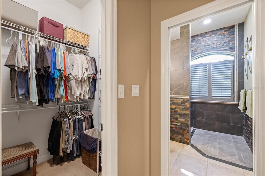 For Sale: $949,000 (4 beds, 2 baths, 2632 Square Feet)