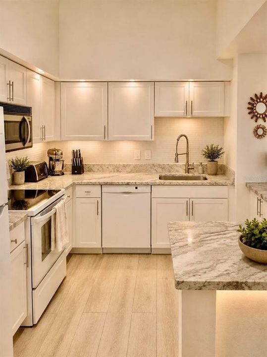 For Sale: $485,432 (3 beds, 2 baths, 1401 Square Feet)