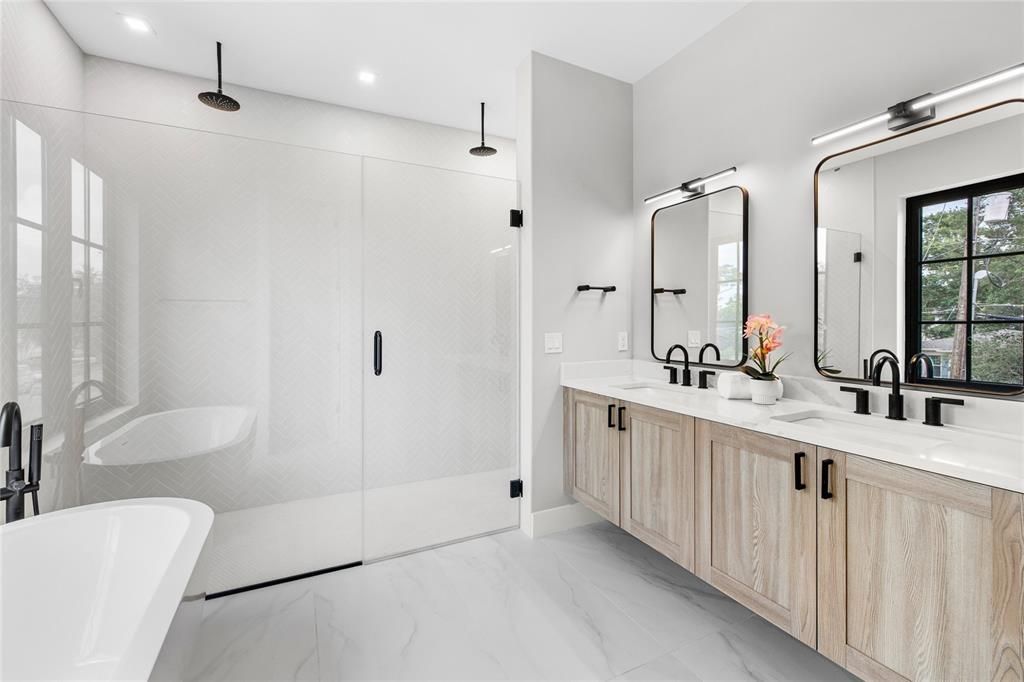 For Sale: $1,179,000 (5 beds, 4 baths, 3317 Square Feet)