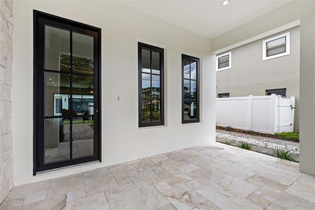 For Sale: $1,179,000 (5 beds, 4 baths, 3317 Square Feet)