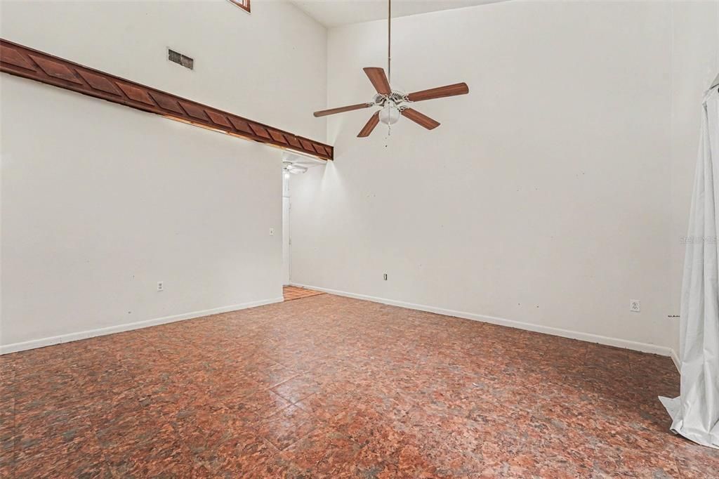 En Venta: $130,000 (2 camas, 2 baños, 1303 Pies cuadrados)