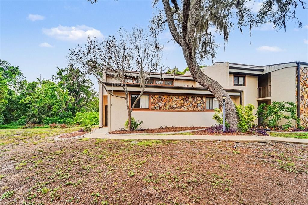 En Venta: $130,000 (2 camas, 2 baños, 1303 Pies cuadrados)