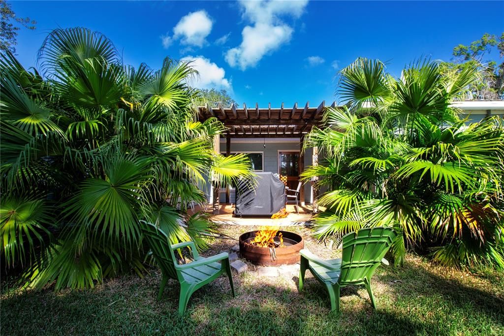 For Sale: $419,900 (3 beds, 2 baths, 1758 Square Feet)