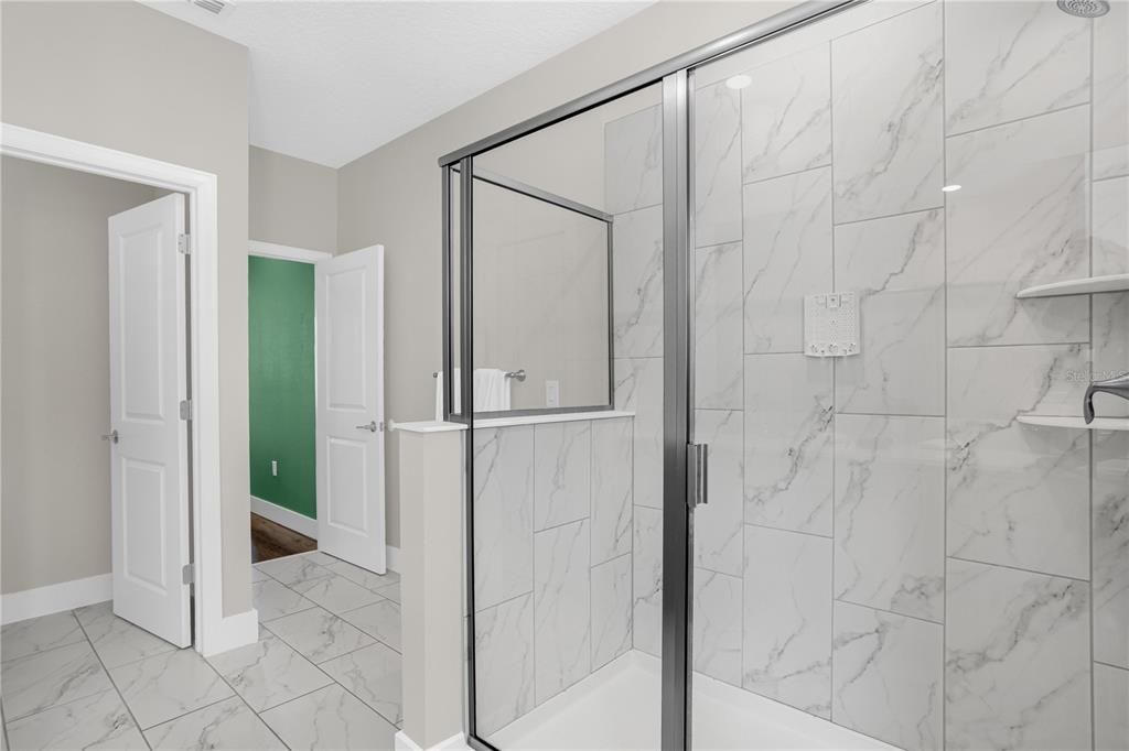 En Venta: $750,000 (6 camas, 5 baños, 3343 Pies cuadrados)