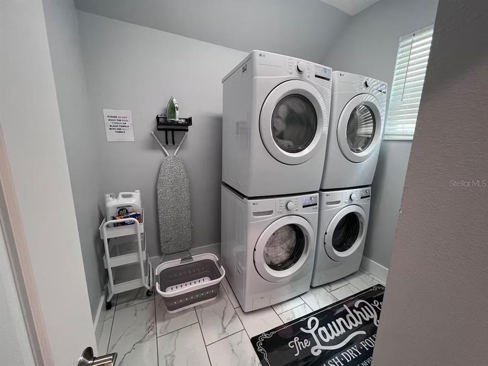 En Venta: $750,000 (6 camas, 5 baños, 3343 Pies cuadrados)