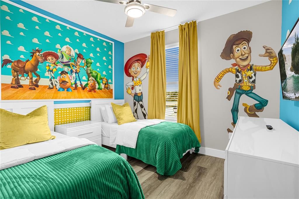 En Venta: $750,000 (6 camas, 5 baños, 3343 Pies cuadrados)