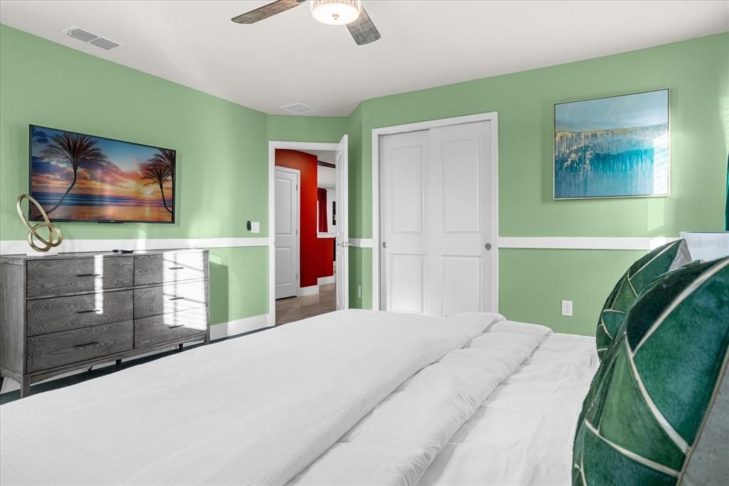 En Venta: $695,000 (6 camas, 4 baños, 3111 Pies cuadrados)