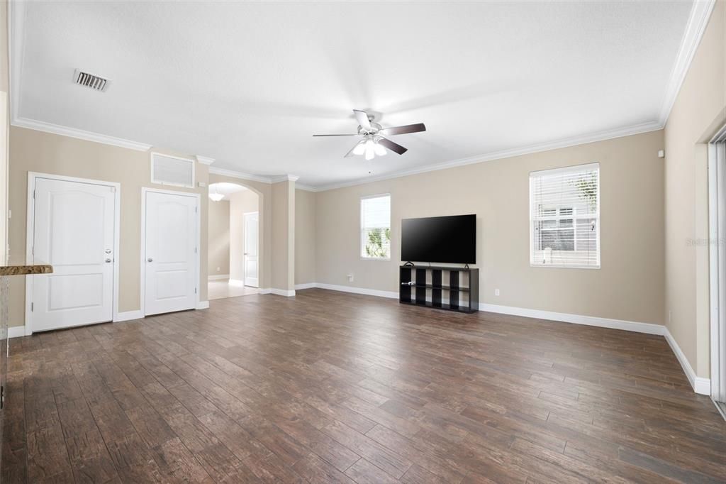 For Sale: $698,500 (4 beds, 2 baths, 2248 Square Feet)