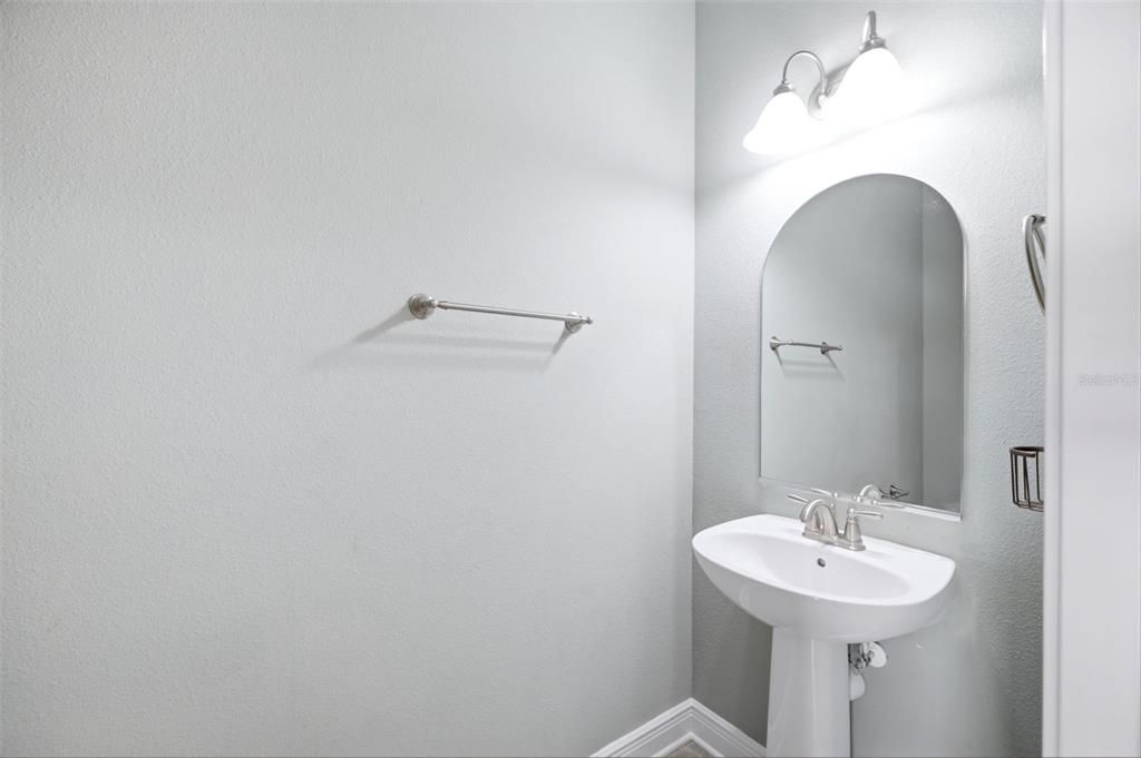 For Sale: $698,500 (4 beds, 2 baths, 2248 Square Feet)
