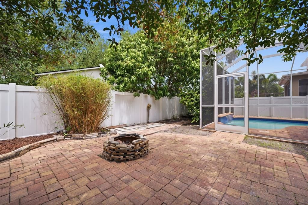 For Sale: $698,500 (4 beds, 2 baths, 2248 Square Feet)