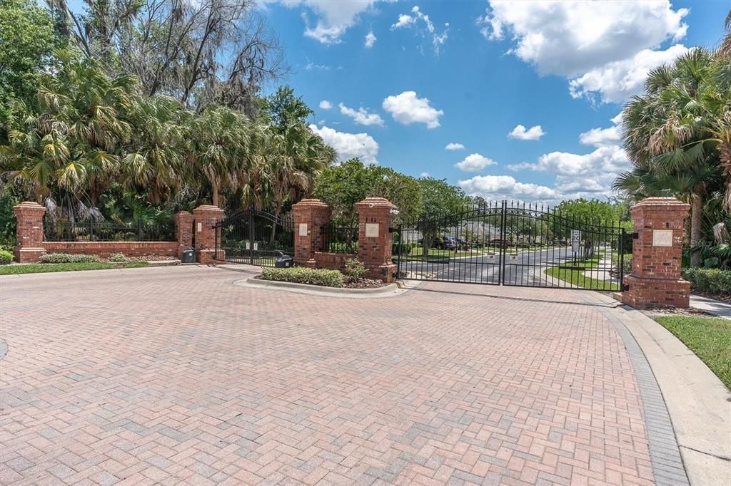 For Rent: $2,500 (3 beds, 2 baths, 1760 Square Feet)