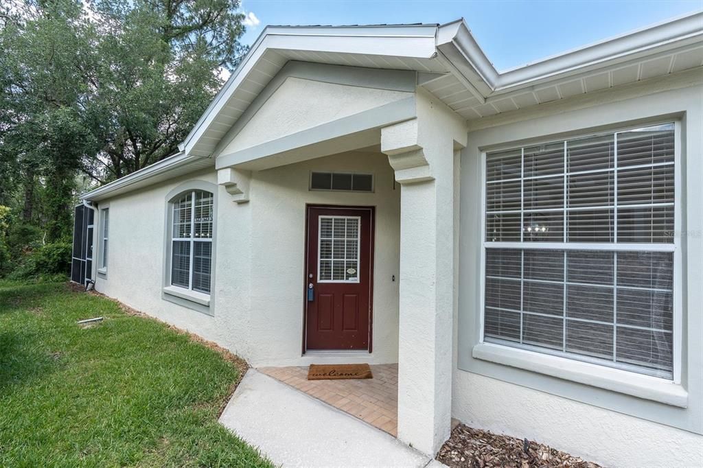For Rent: $2,500 (3 beds, 2 baths, 1760 Square Feet)
