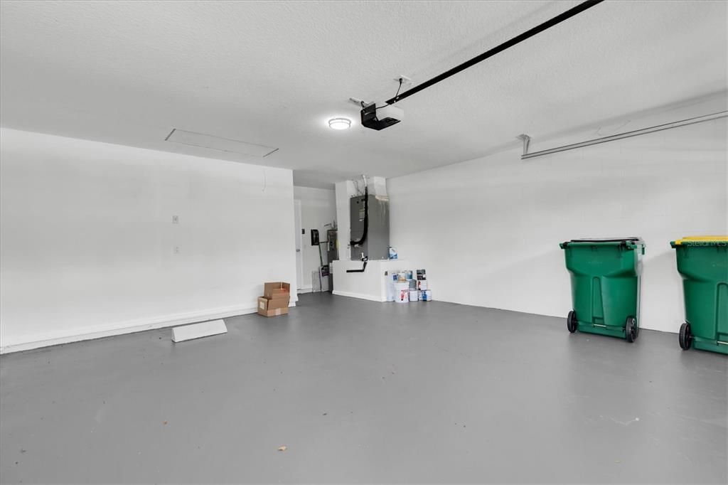 For Rent: $2,500 (3 beds, 2 baths, 1760 Square Feet)
