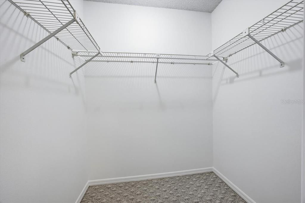 На продажу: $190,000 (3 спален, 2 ванн, 1586 Квадратных фут)
