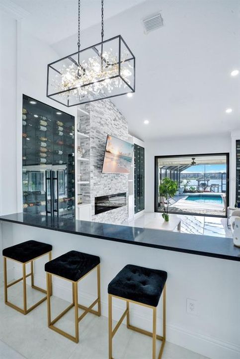 En Venta: $2,400,000 (5 camas, 3 baños, 4054 Pies cuadrados)
