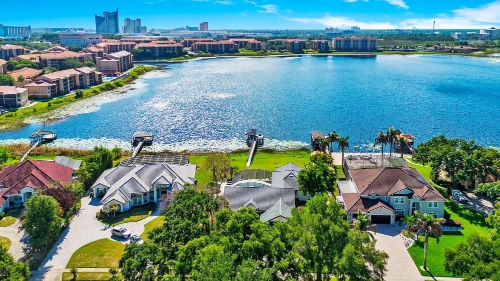 En Venta: $2,149,000 (5 camas, 3 baños, 4054 Pies cuadrados)