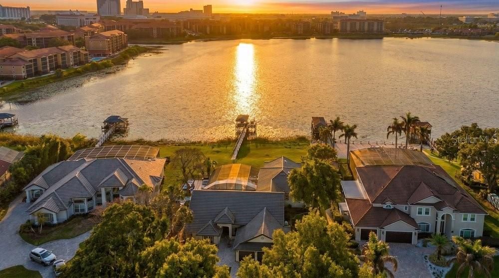 En Venta: $2,149,000 (5 camas, 3 baños, 4054 Pies cuadrados)