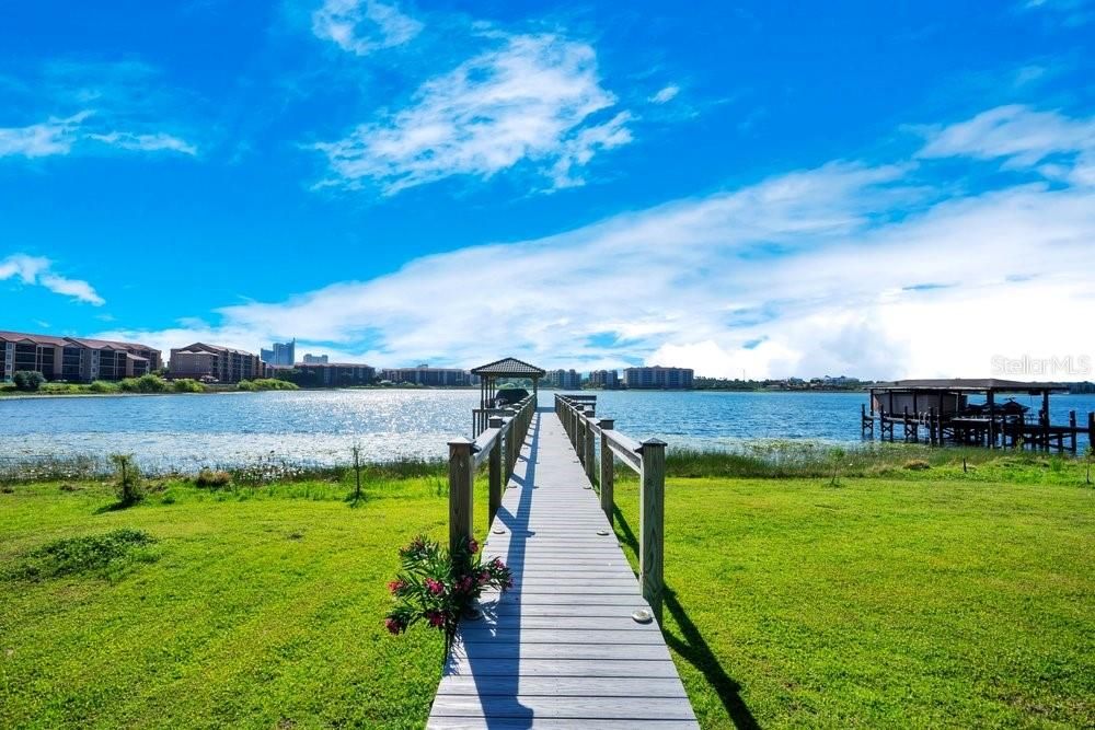 En Venta: $2,149,000 (5 camas, 3 baños, 4054 Pies cuadrados)